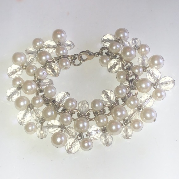 Jewelry - Silver Tone Faux Pearl & Clear Beads Chunky Boho Beaded Bracelet